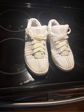 K-Swiss Women's White Leather Low Top Sneakers Size 7.5